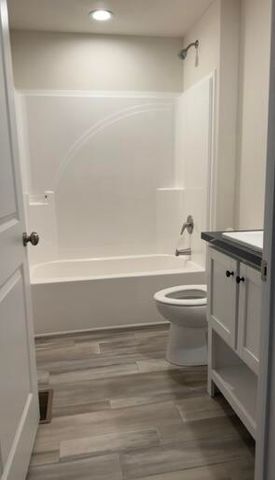 9036 N Jones Road, Reynolds Twp, MI 49329