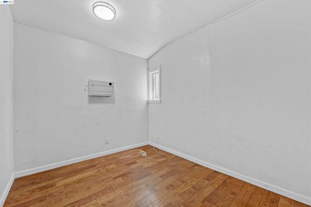818 E 18Th St, Oakland, CA 94607
