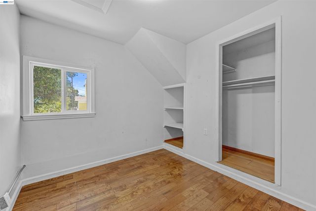 818 E 18Th St, Oakland, CA 94607