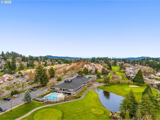 15695 Sw 114TH Ct 8, Portland, OR 97224