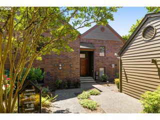 15695 Sw 114TH Ct 8, Portland, OR 97224