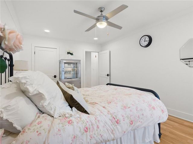 1350 Sanden Ferry Drive, Decatur, GA 30033