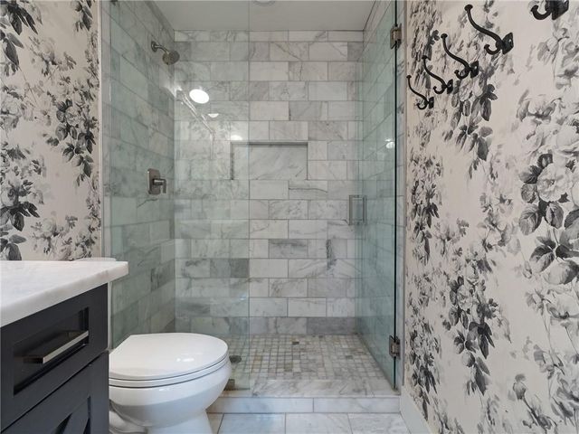 1350 Sanden Ferry Drive, Decatur, GA 30033