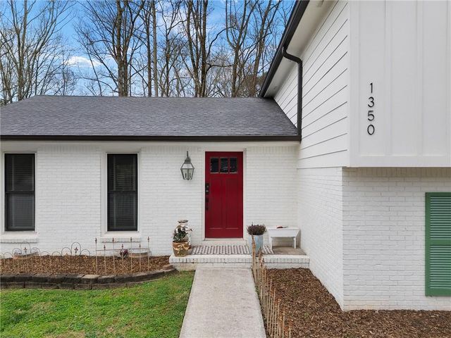 1350 Sanden Ferry Drive, Decatur, GA 30033