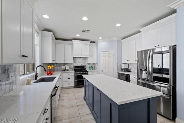 1640 Yellow Tulip Place, Henderson, NV 89012