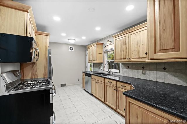 3201 E Mount Morris Road, Mount Morris, MI 48458