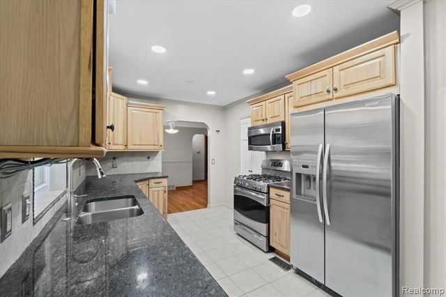 3201 E Mount Morris Road, Mount Morris, MI 48458