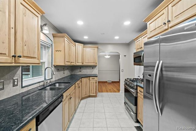 3201 E Mount Morris Road, Mount Morris, MI 48458