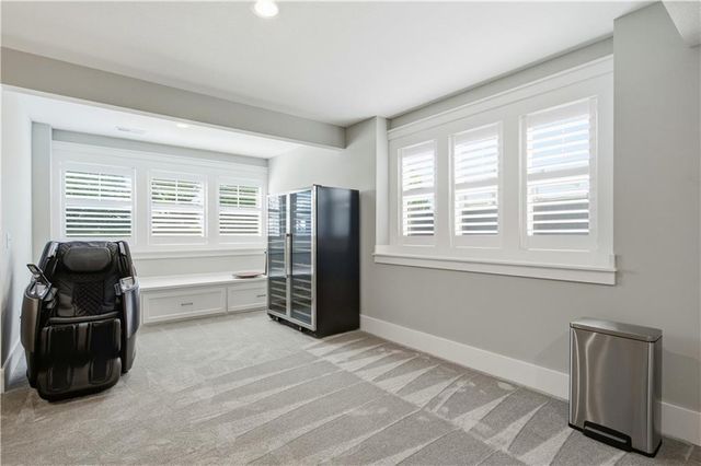 13405 W 174th Place, Overland Park, KS 66221