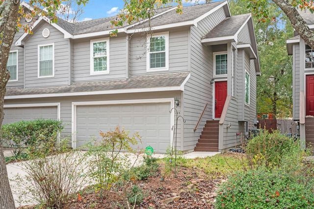 123 N Villa Oaks Drive, The Woodlands, TX 77382
