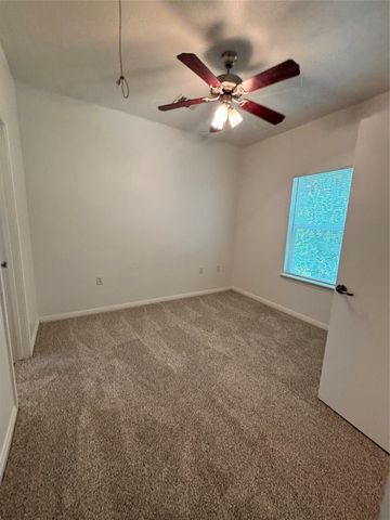 1703 Deloney ST B, Austin, TX 78721