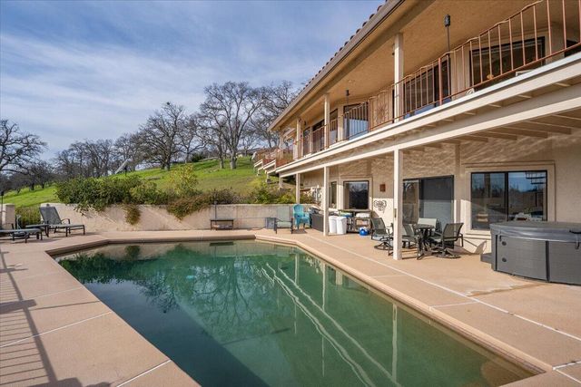 22560 Adobe Road, Red Bluff, CA 96080