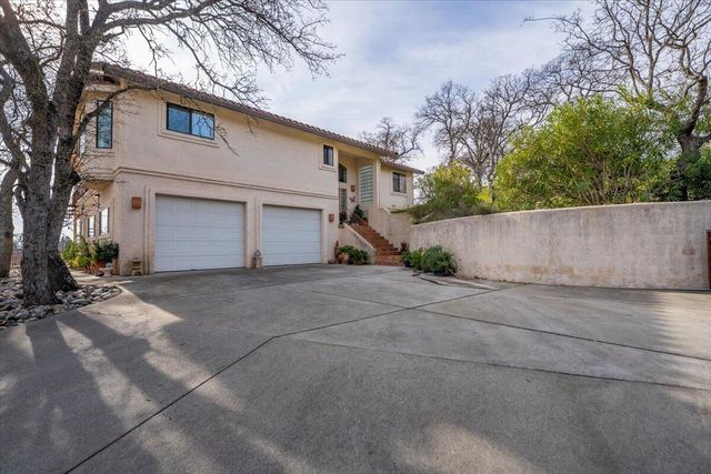 22560 Adobe Road, Red Bluff, CA 96080