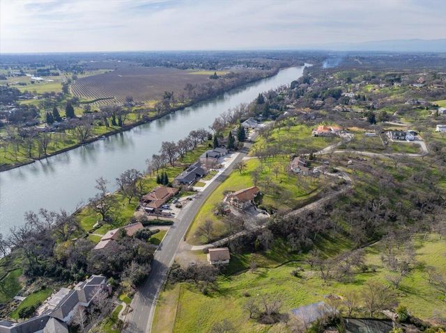 22560 Adobe Road, Red Bluff, CA 96080