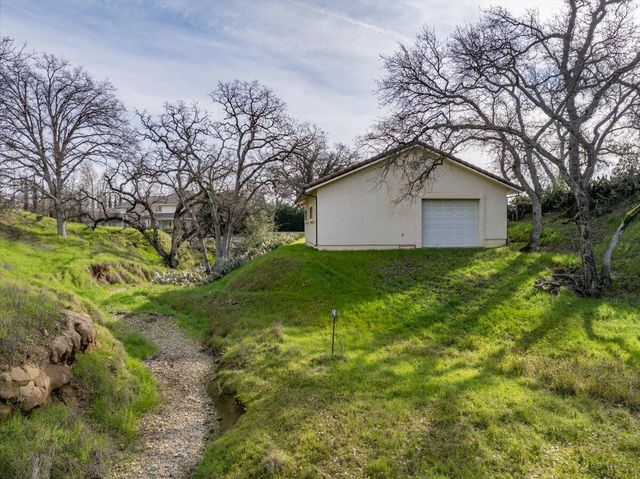 22560 Adobe Road, Red Bluff, CA 96080