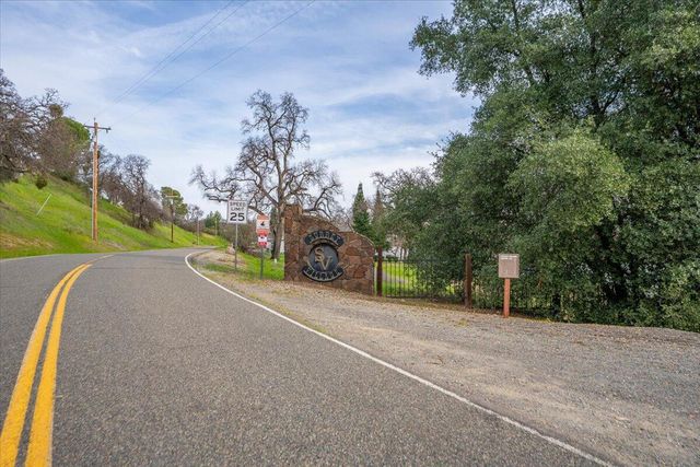 22560 Adobe Road, Red Bluff, CA 96080