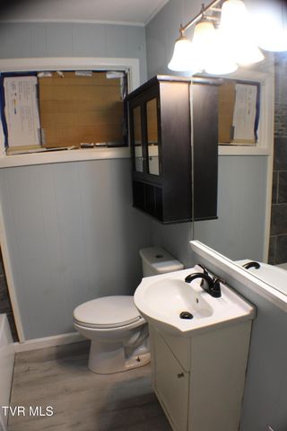 30 Brown Avenue, Greeneville, TN 37743