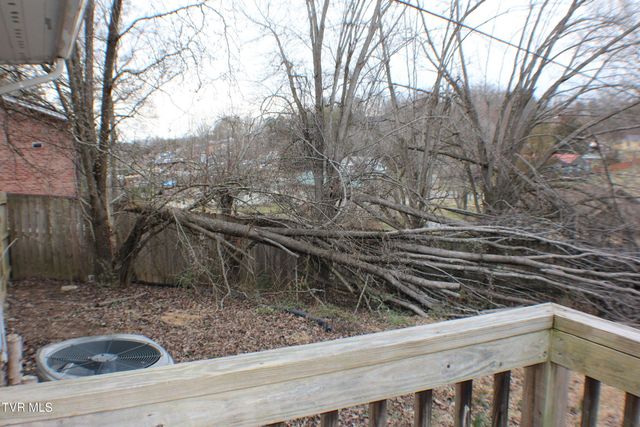 30 Brown Avenue, Greeneville, TN 37743