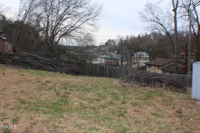 30 Brown Avenue, Greeneville, TN 37743