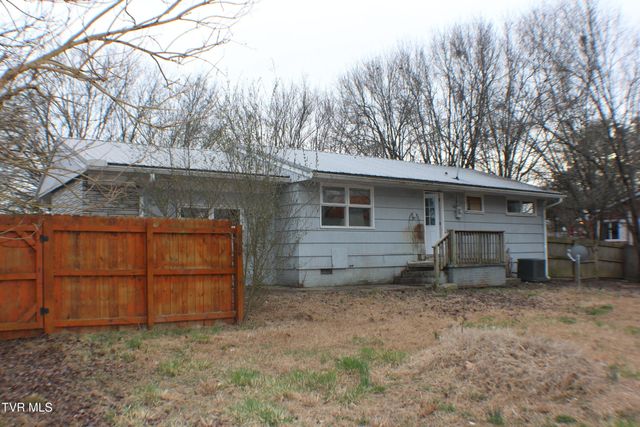 30 Brown Avenue, Greeneville, TN 37743