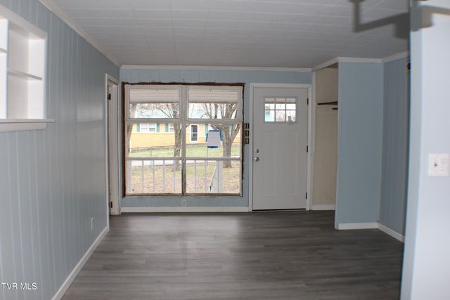 30 Brown Avenue, Greeneville, TN 37743