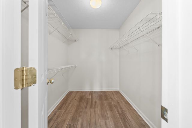 1393 CROSSVIEW LN, Collierville, TN 38017