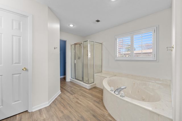 1393 CROSSVIEW LN, Collierville, TN 38017