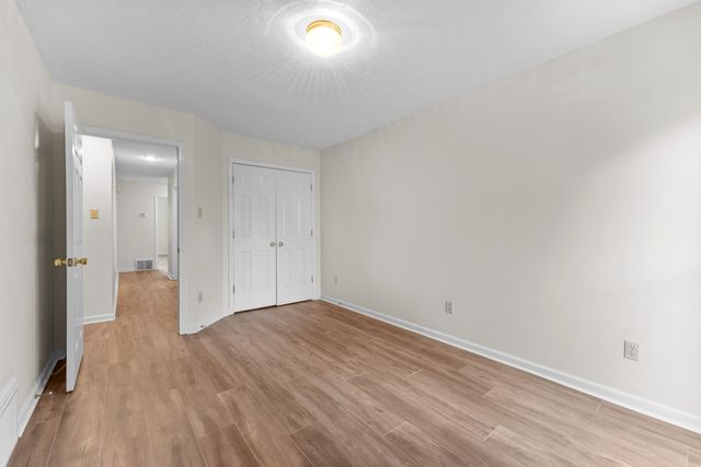 1393 CROSSVIEW LN, Collierville, TN 38017