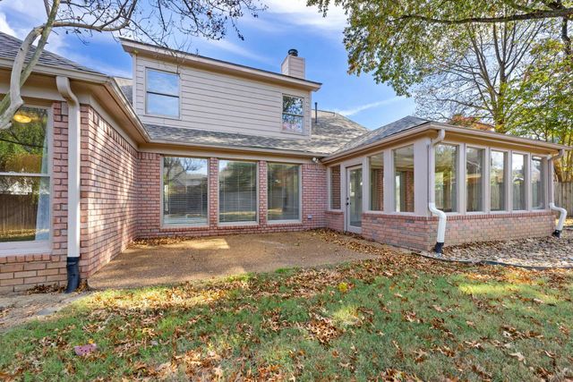 1393 CROSSVIEW LN, Collierville, TN 38017