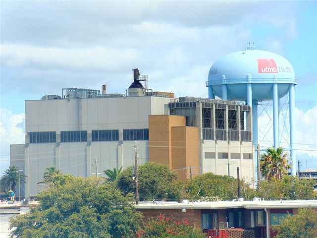 215 Postoffice Street 1005, Galveston, TX 77550