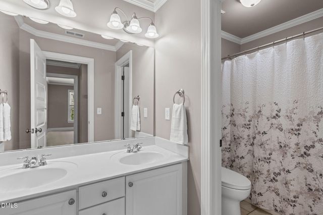 5129 Dove Forest Lane, Apex, NC 27539