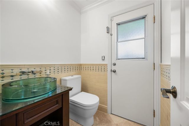 10062 Cynthia, Huntington Beach, CA 92646