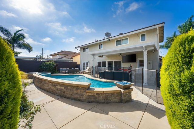 10062 Cynthia, Huntington Beach, CA 92646