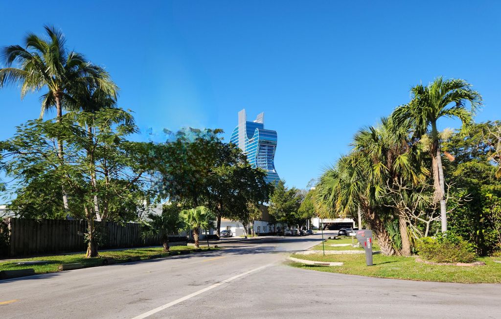4471 SW 54th Court 1a-2b, Fort Lauderdale, FL 33314