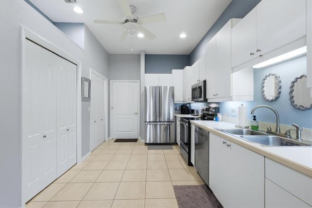 2175 LYNX RUN, North Port, FL 34288