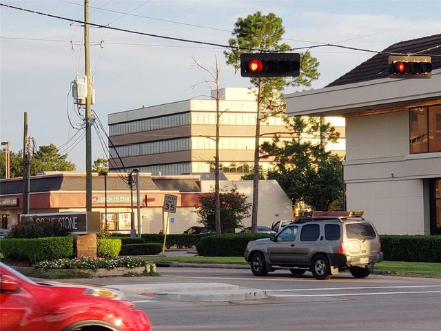 15000 Bammel North Houston Road, Houston, TX 77014