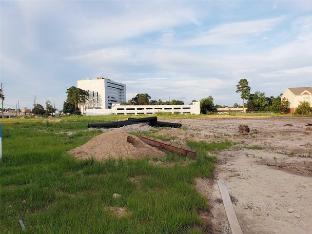 15000 Bammel North Houston Road, Houston, TX 77014