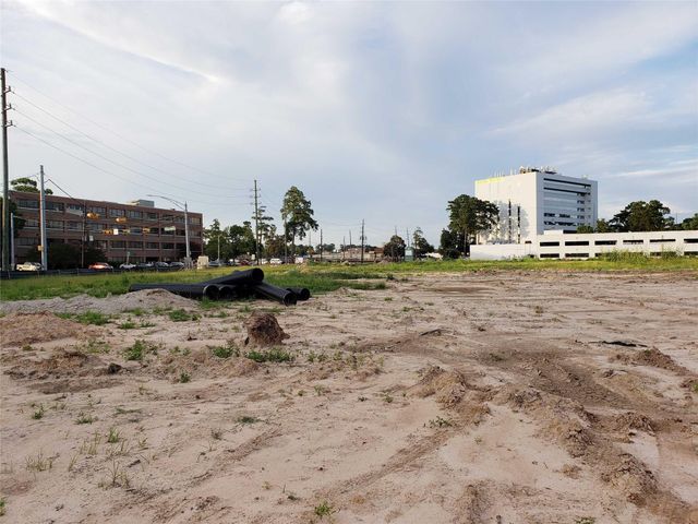 15000 Bammel North Houston Road, Houston, TX 77014