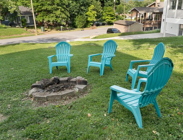 1320 Dugdale Street, Chattanooga, TN 37405