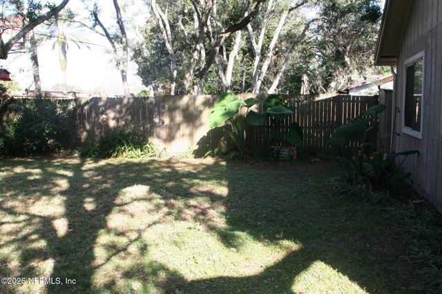 2238 FAIRWAY VILLAS Lane N, Atlantic Beach, FL 32233