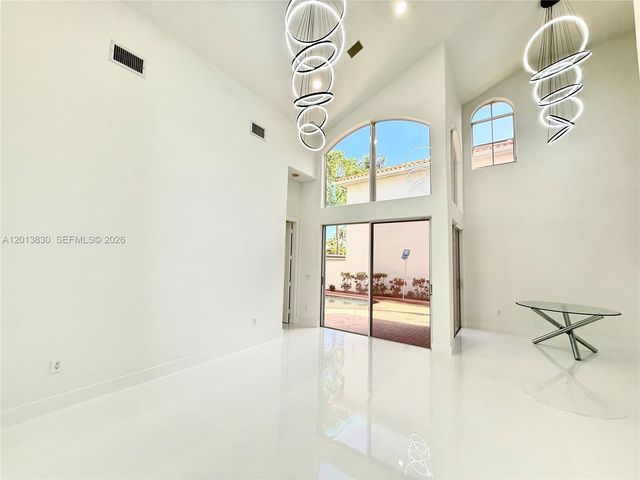 1455 Breakwater Ter, Hollywood, FL 33019