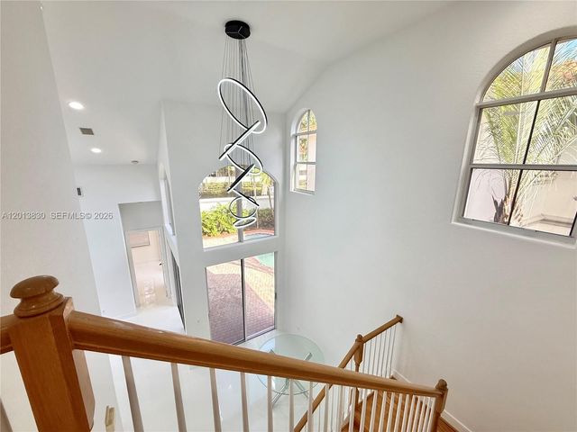 1455 Breakwater Ter, Hollywood, FL 33019