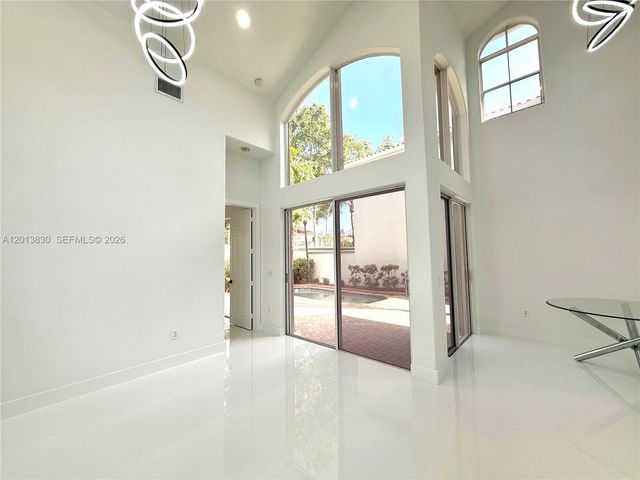 1455 Breakwater Ter, Hollywood, FL 33019
