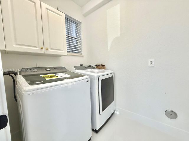 1455 Breakwater Ter, Hollywood, FL 33019