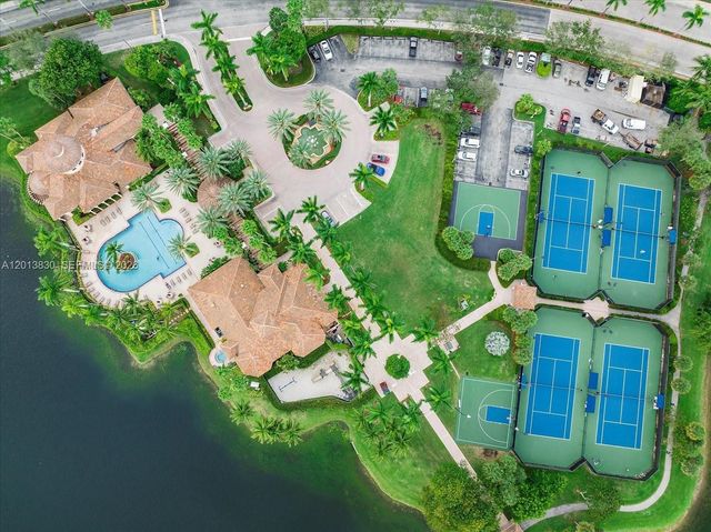 1455 Breakwater Ter, Hollywood, FL 33019