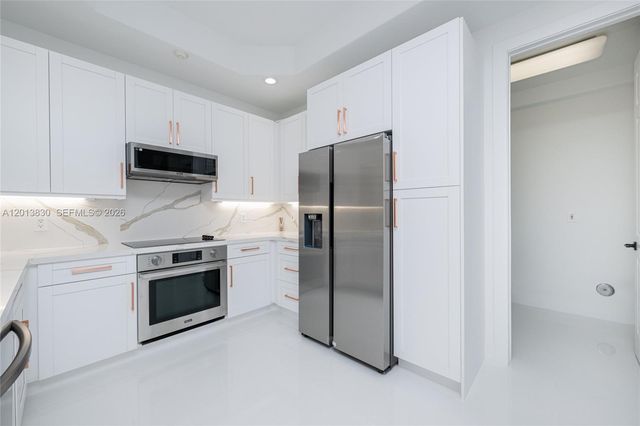 1455 Breakwater Ter, Hollywood, FL 33019