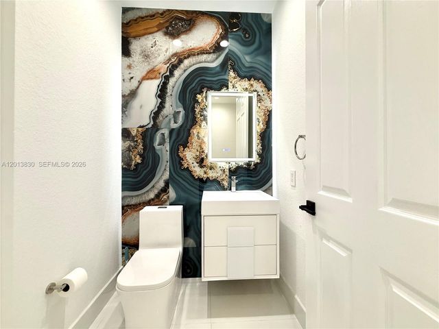 1455 Breakwater Ter, Hollywood, FL 33019