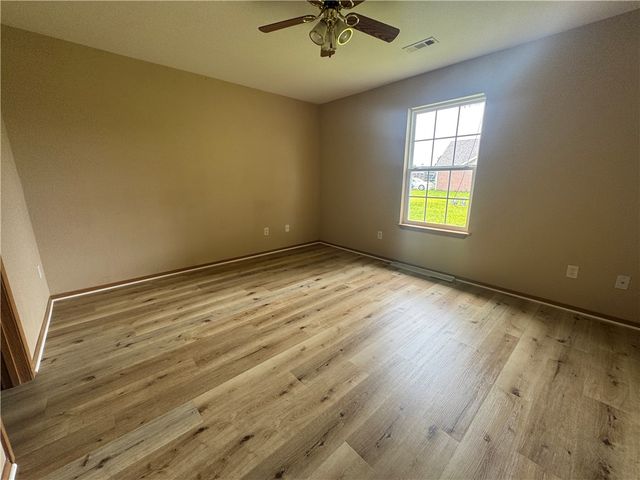 1302 N 22nd Street, Rogers, AR 72756