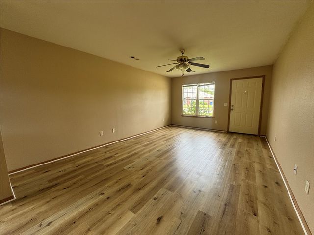 1302 N 22nd Street, Rogers, AR 72756