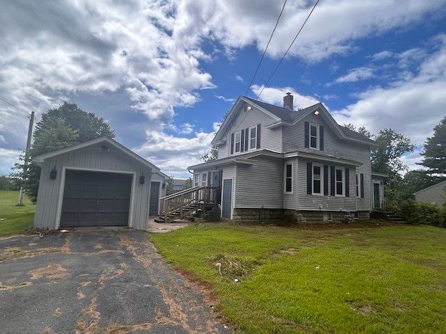 163 Morgan St, South Hadley, MA 01075